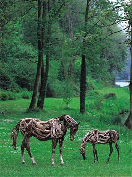 These Young Ladies Build Horses Out of Scrap Driftwood They Find...  