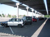 car02