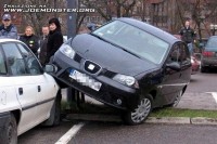car06